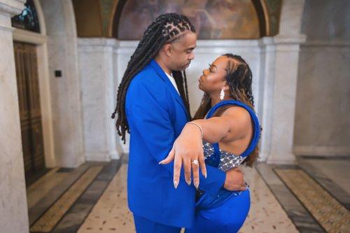 mobile - carousel-hero-element image-4