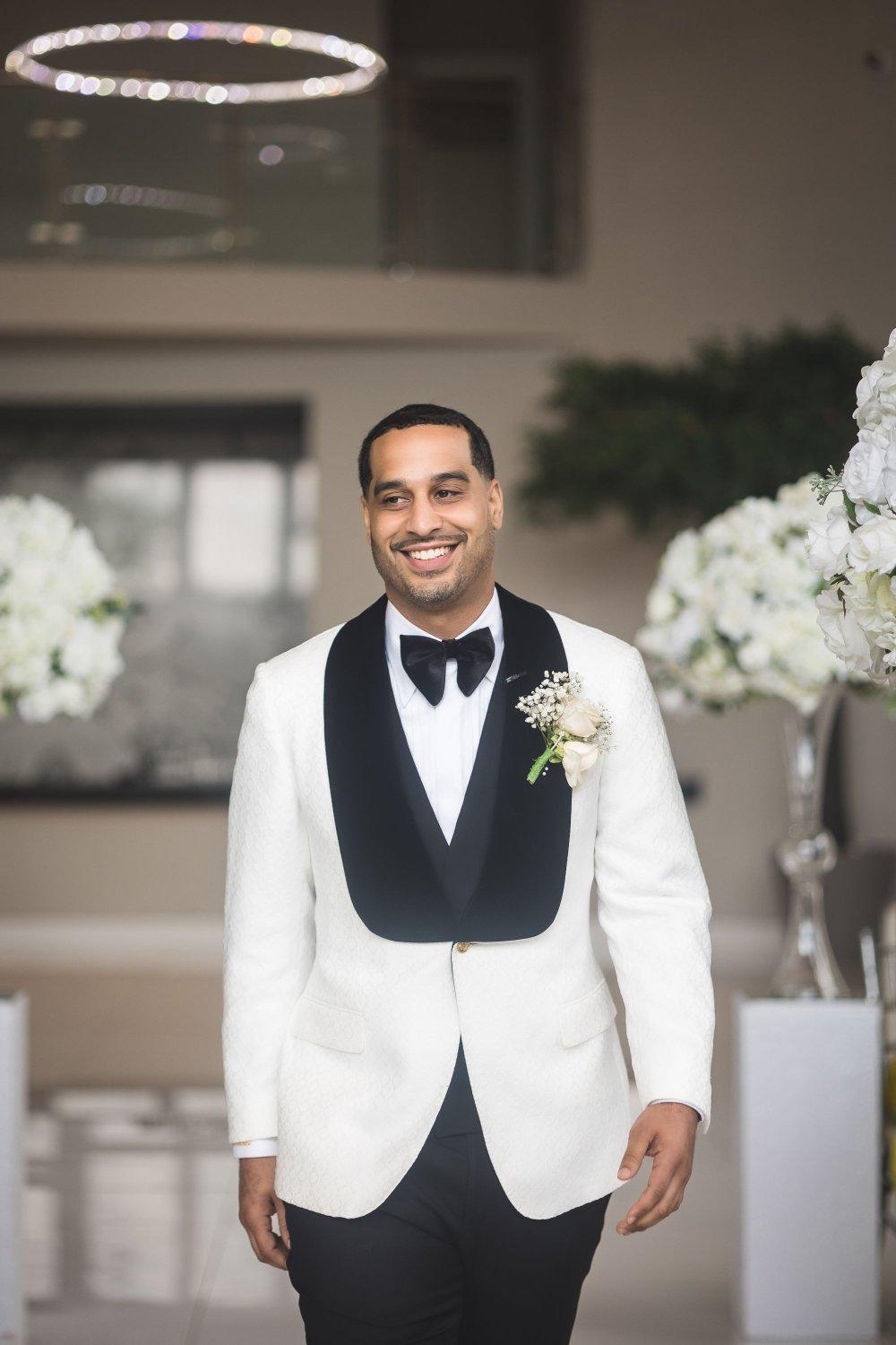 carousel-hero-element image-5