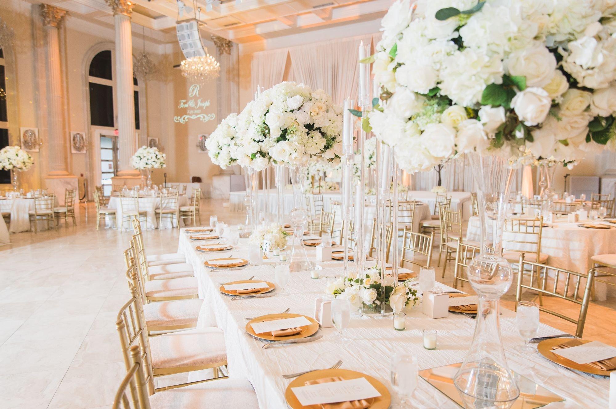 carousel-hero-element image-14