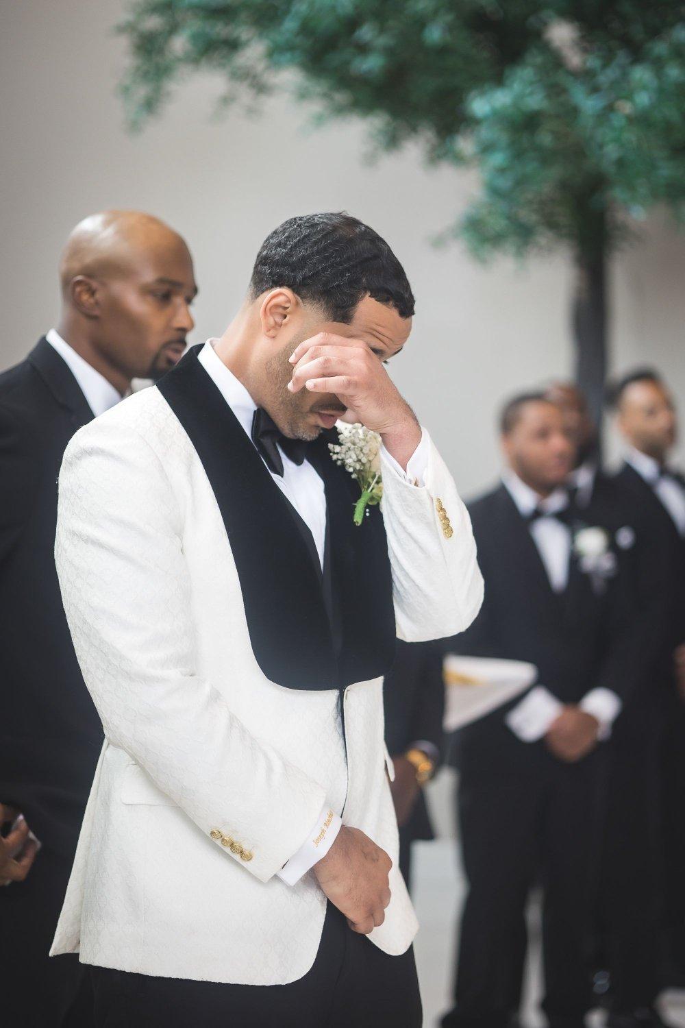 carousel-hero-element image-7