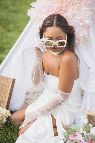 mobile - carousel-hero-element image-3